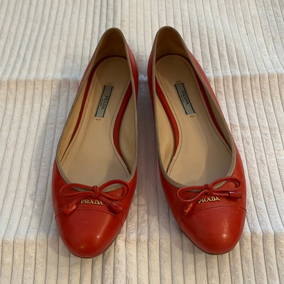 Prada Shoes - Prada leather orange flats, 38/8